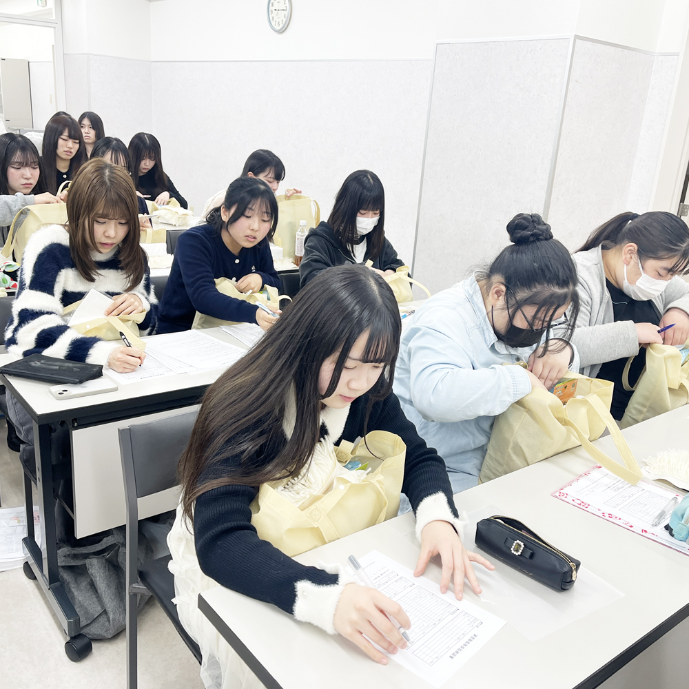 初日の授業は…？